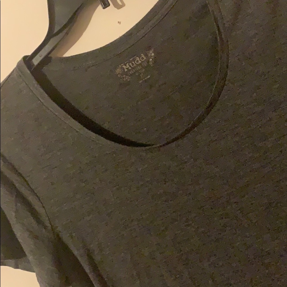 Grey basic tee - Picture 2 of 2